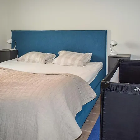 2 Bedroom Awesome In