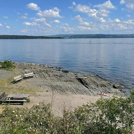 2 Bedroom Awesome In *