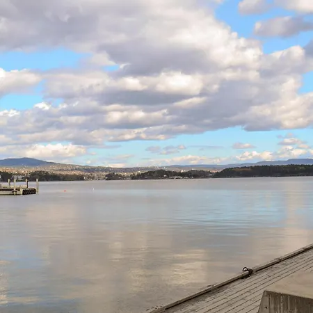 2 Bedroom Awesome In شقة